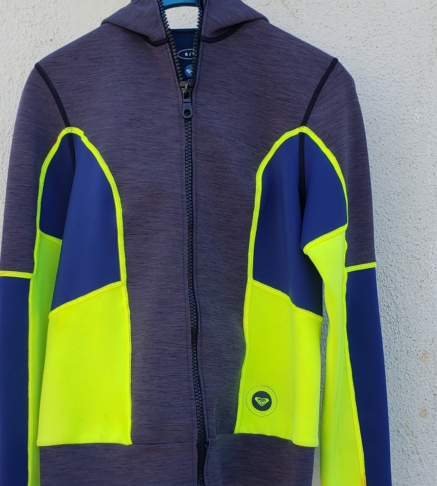 ROXY SUP Hooded wetsuit top and capri bottoms